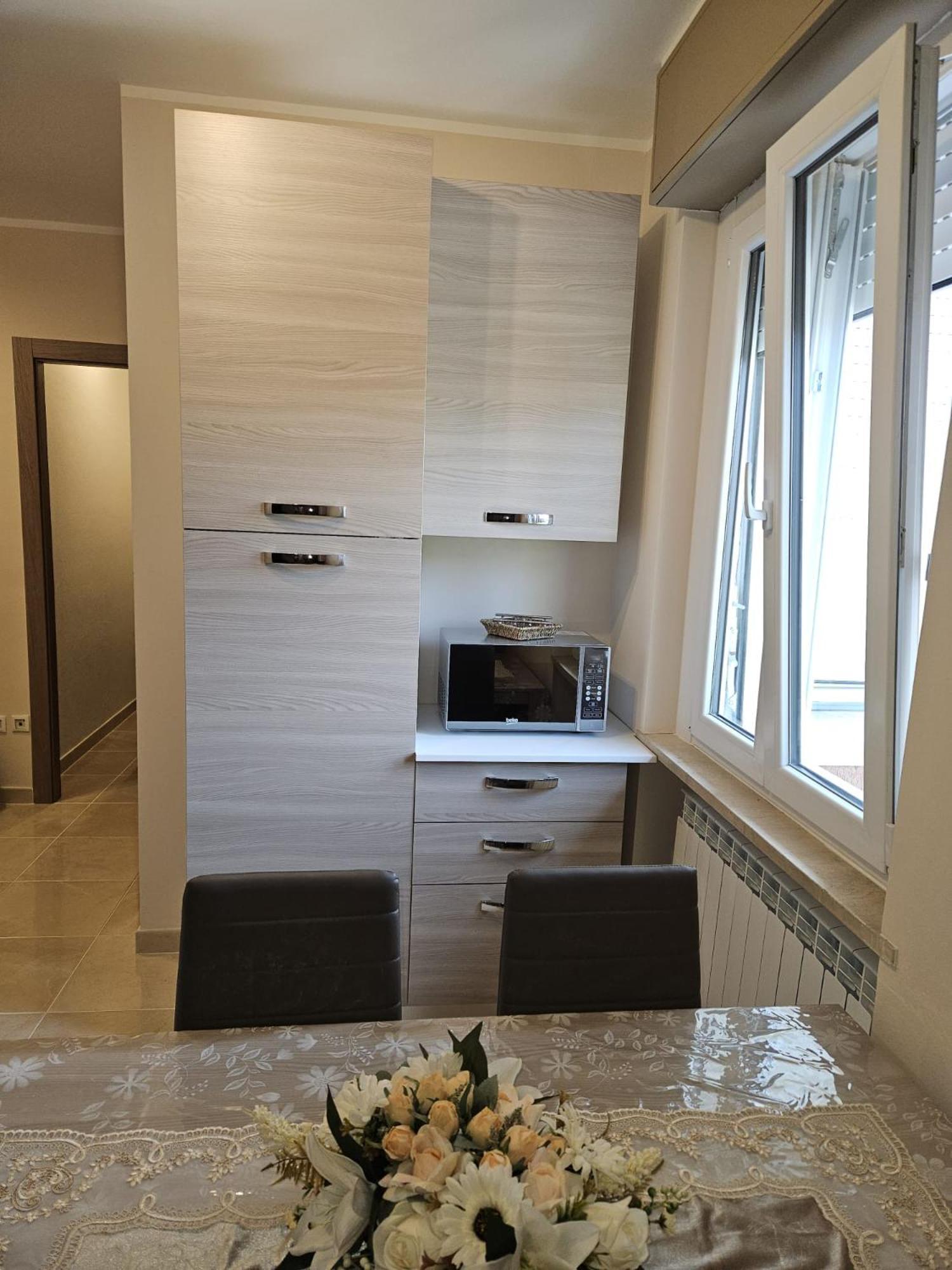 Desenzanino Apartment Twelve Desenzano del Garda Exterior photo
